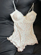 Charming Floral Print Lace Trim Slim Fit Sleeveless Bodysuit