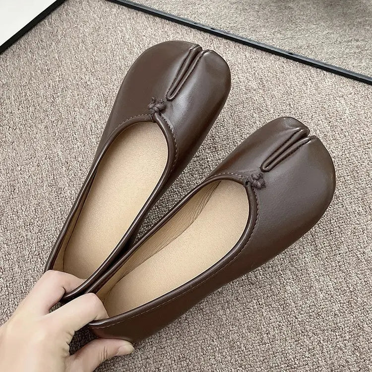 Tabi Style Leather Flats For Women Cozy Split Toe Slip On Shoes