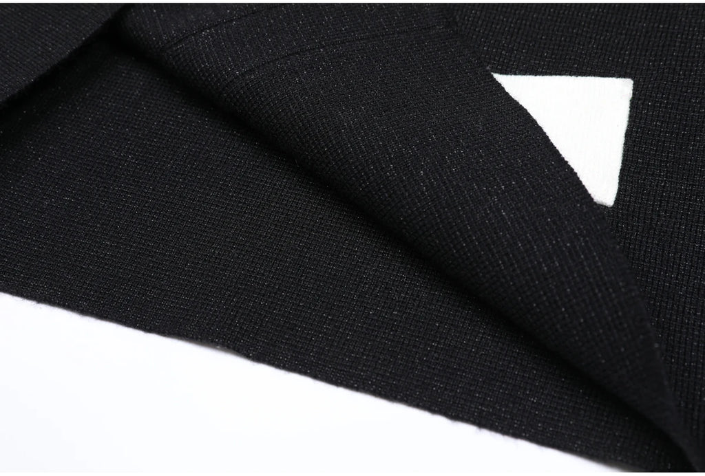 Diamond Buckle Knit Top With Elastic Fit Long Sleeve Pullover Round Neck For Women