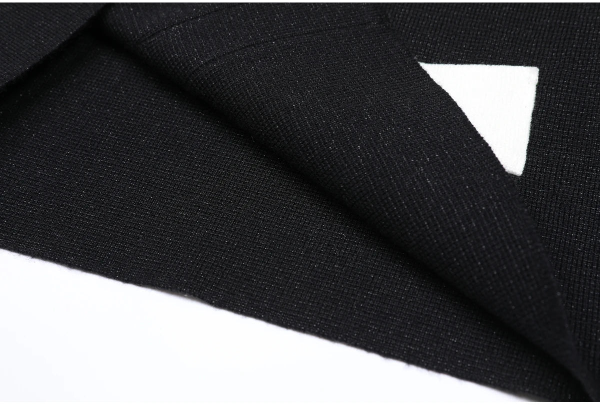 Diamond Buckle Knit Top With Elastic Fit Long Sleeve Pullover Round Neck For Women