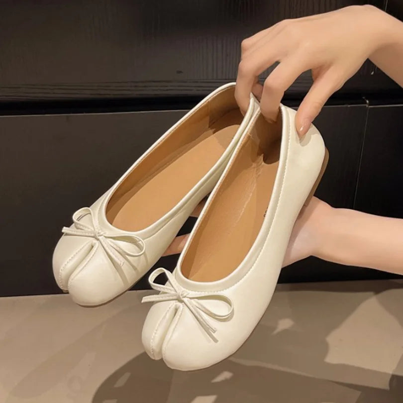 Tabi Style Leather Flats For Women Cozy Split Toe Slip On Shoes