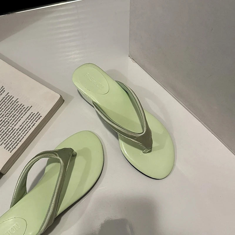 Elevated Water Resistant Flip Flops For Women Soft Sole Casual Slippers