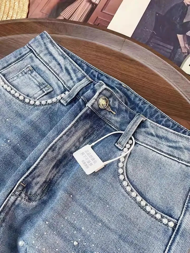 Vintage Embroidered Denim Jeans With High Waist Slim Fit And Beaded Details