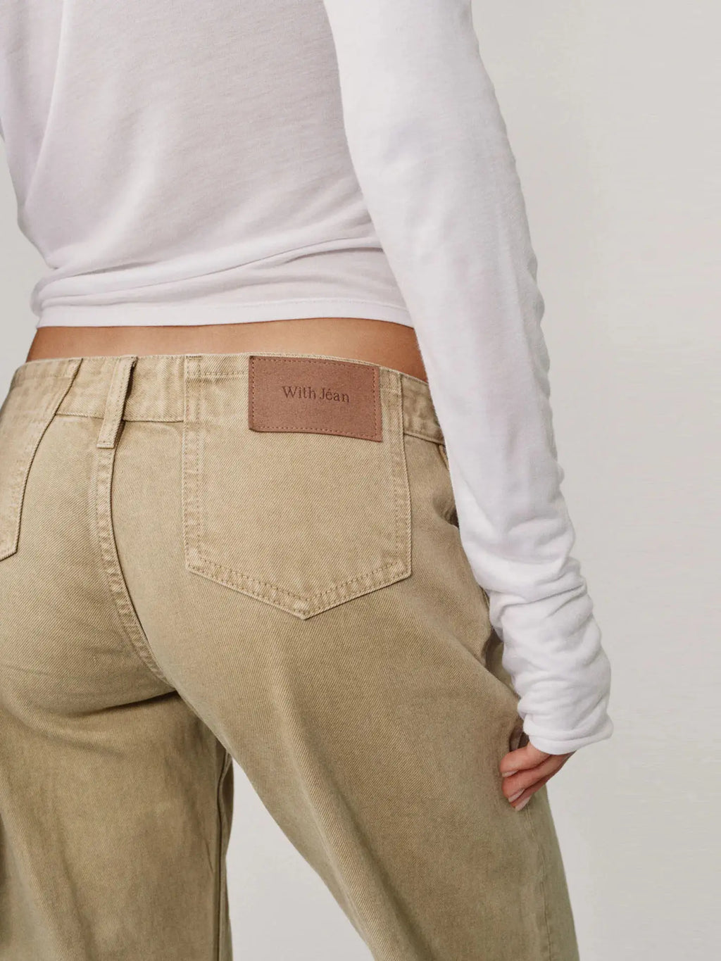 Khaki-colored Washed Low-rise Denim Pants with Rolled Cuffs and Straight-leg Design