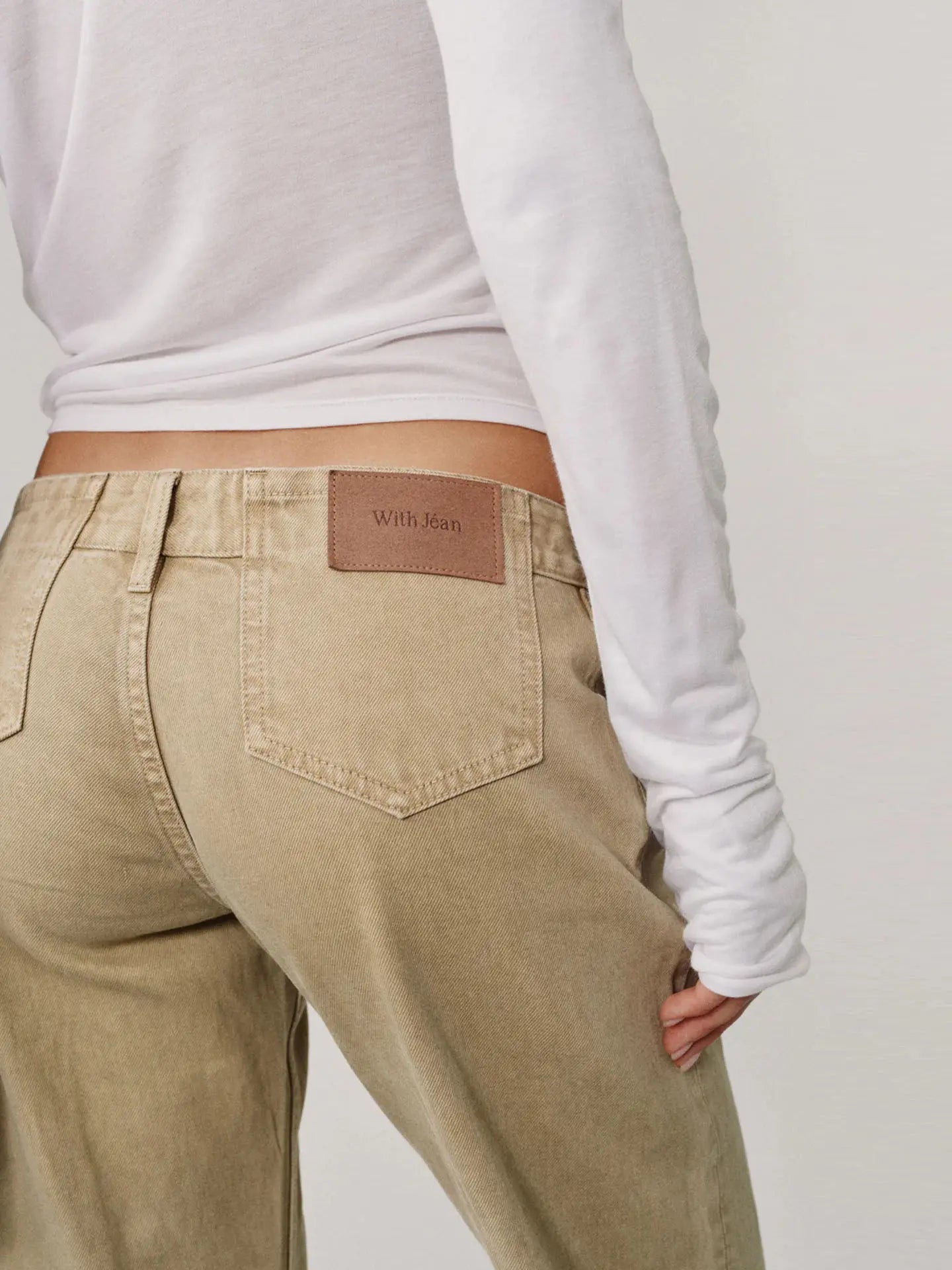 Khaki-colored Washed Low-rise Denim Pants with Rolled Cuffs and Straight-leg Design
