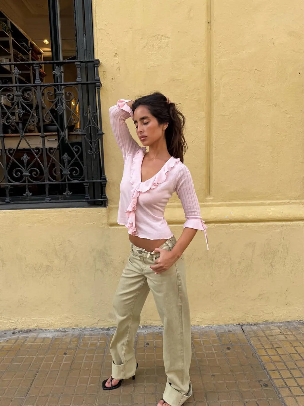 Khaki-colored Washed Low-rise Denim Pants with Rolled Cuffs and Straight-leg Design