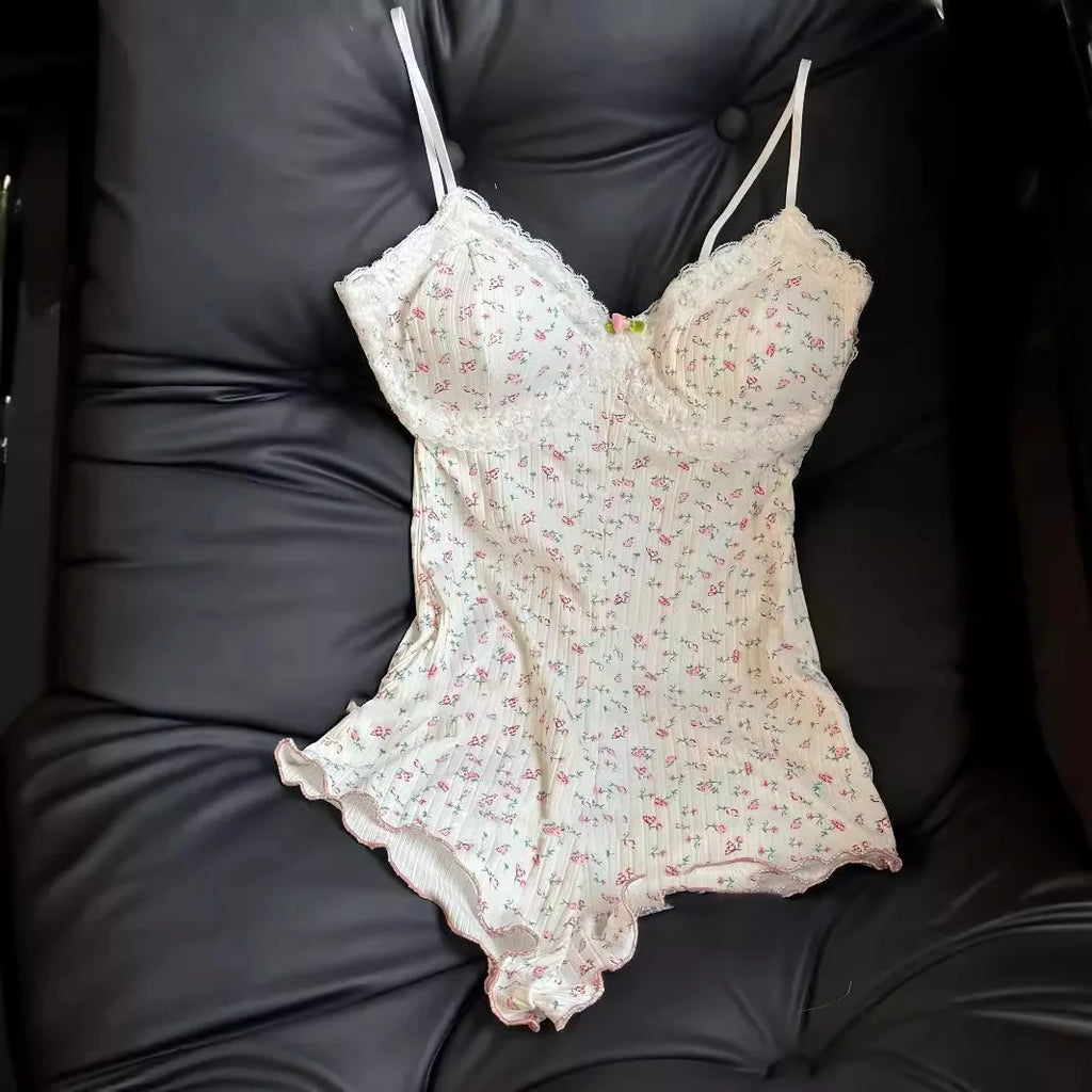 Charming Floral Print Lace Trim Slim Fit Sleeveless Bodysuit