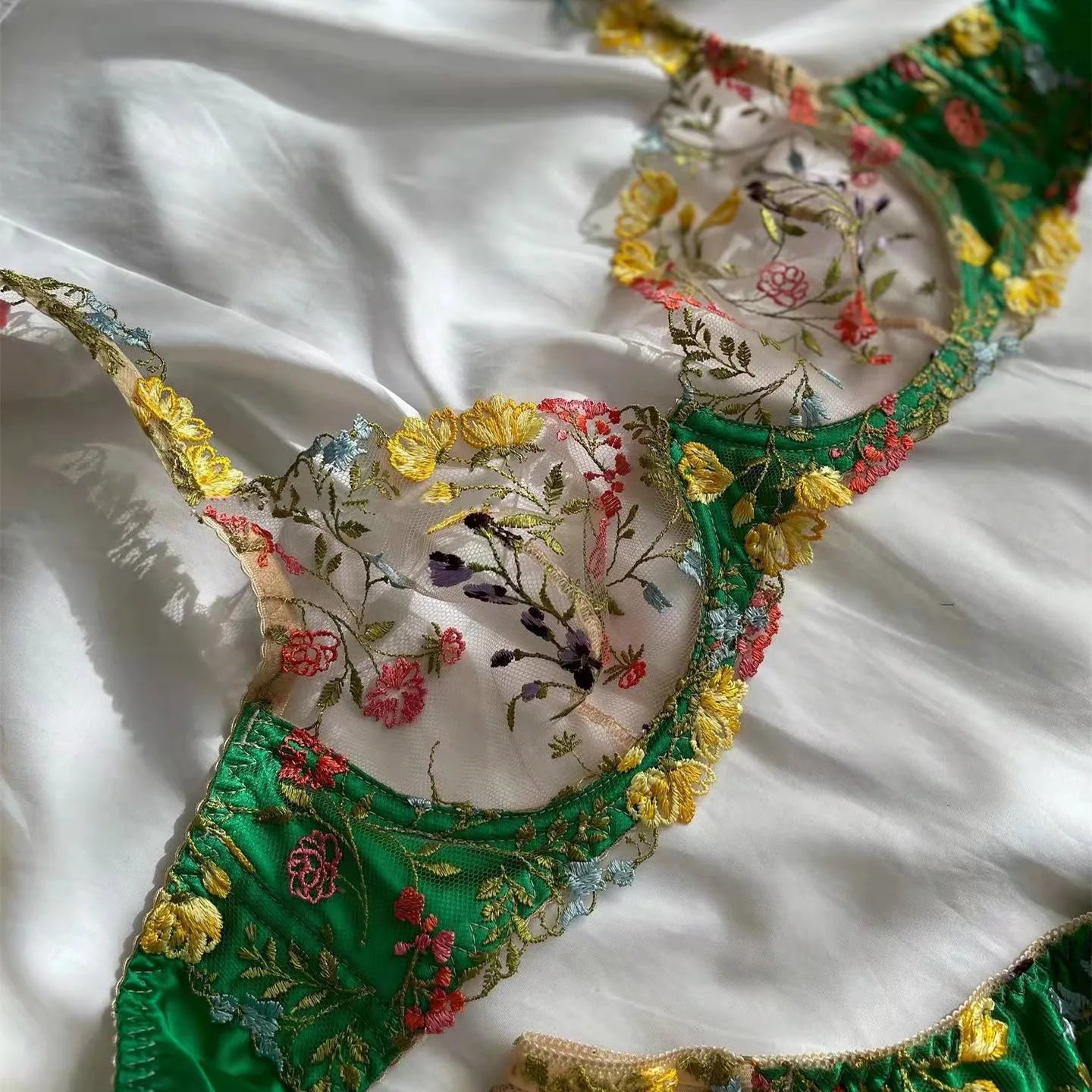 Countryside Embroidered Lingerie Set With Floral Patchwork Bra And Panty Details
