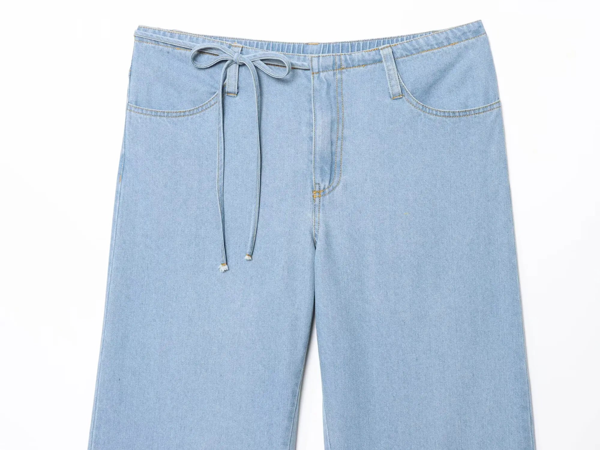 Two-piece Set For Women With Backless Top And Casual Cowboy Pants Ensemble