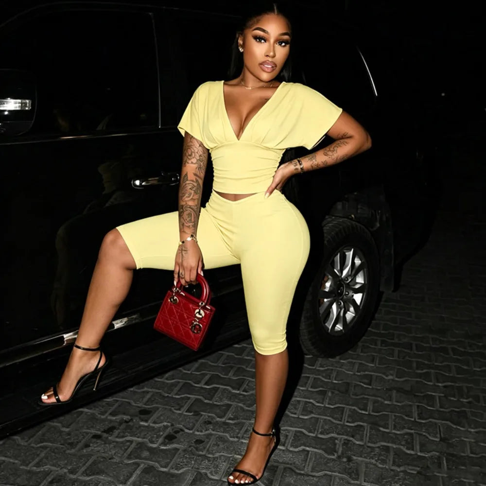 Two Piece Solid Color Set With Deep V Neck Ruched Crop Top And Capri Pants