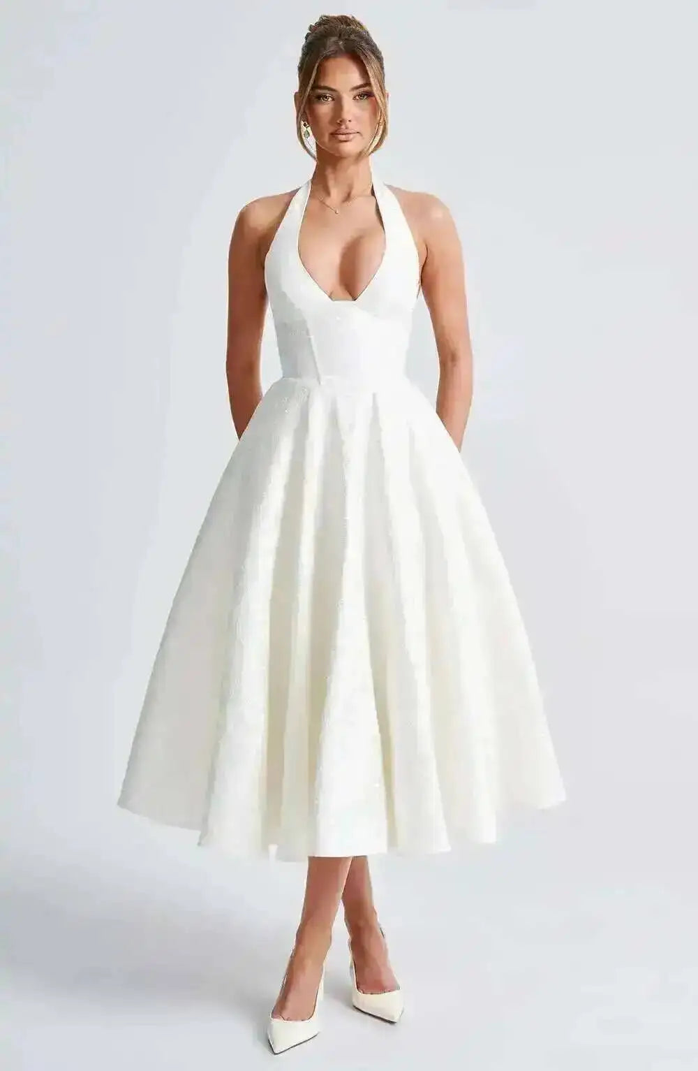 Backless Halter Evening Dress With Lace Jacquard For Elegant Special Occasions