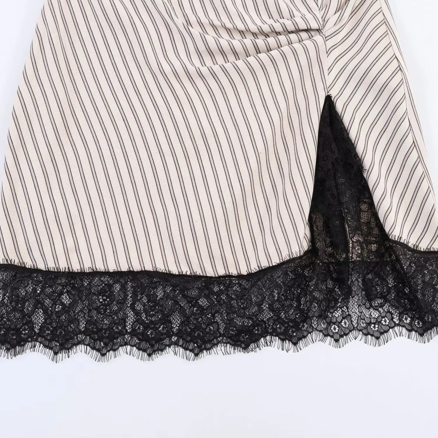 Pleated Hem Patchwork Mini Dress With Lace Inset Slit Detail Sleeveless Back Zip