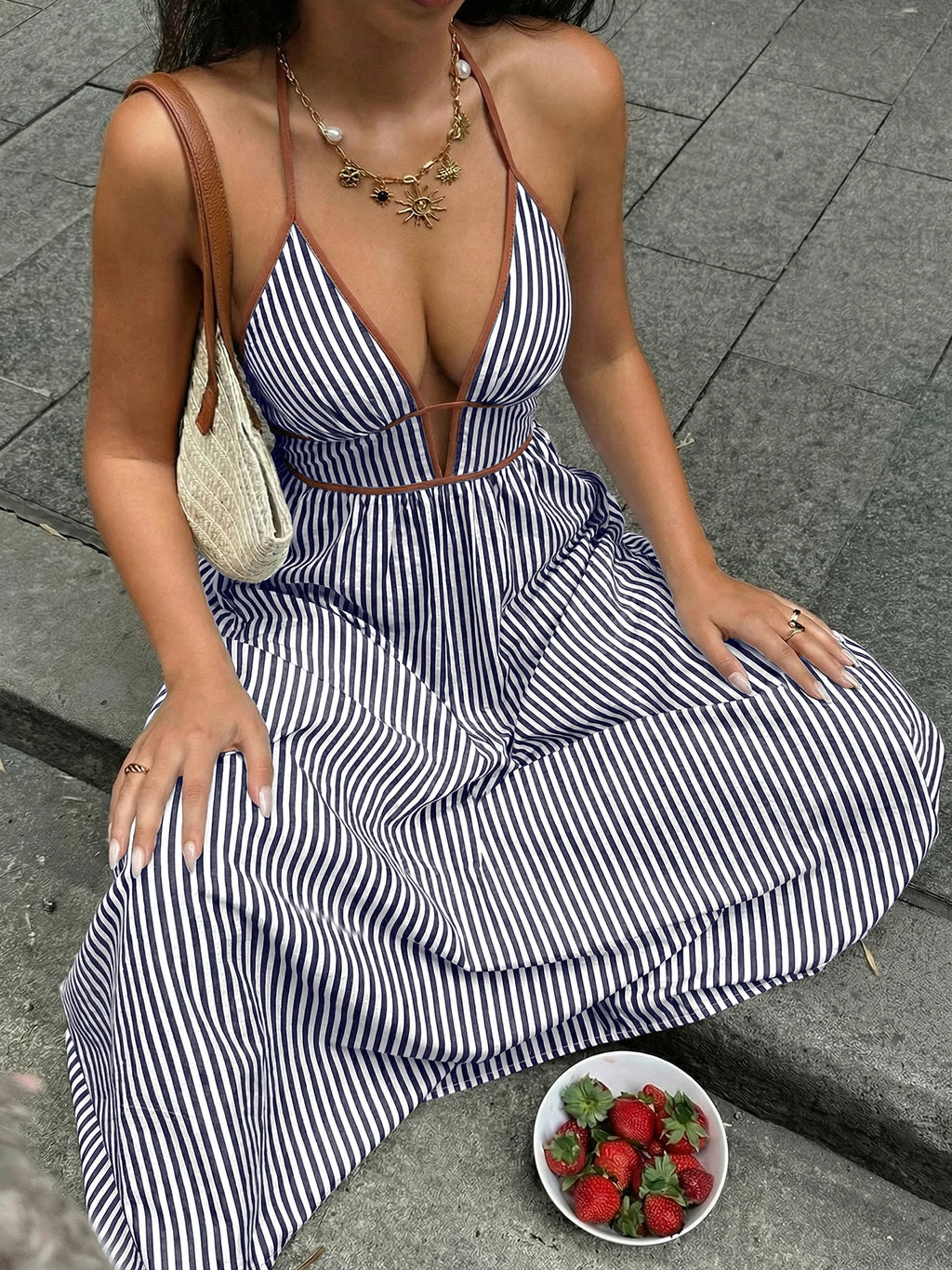 Sea Breeze Striped Deep V Beach Dress With Backless Sleeveless Maxi