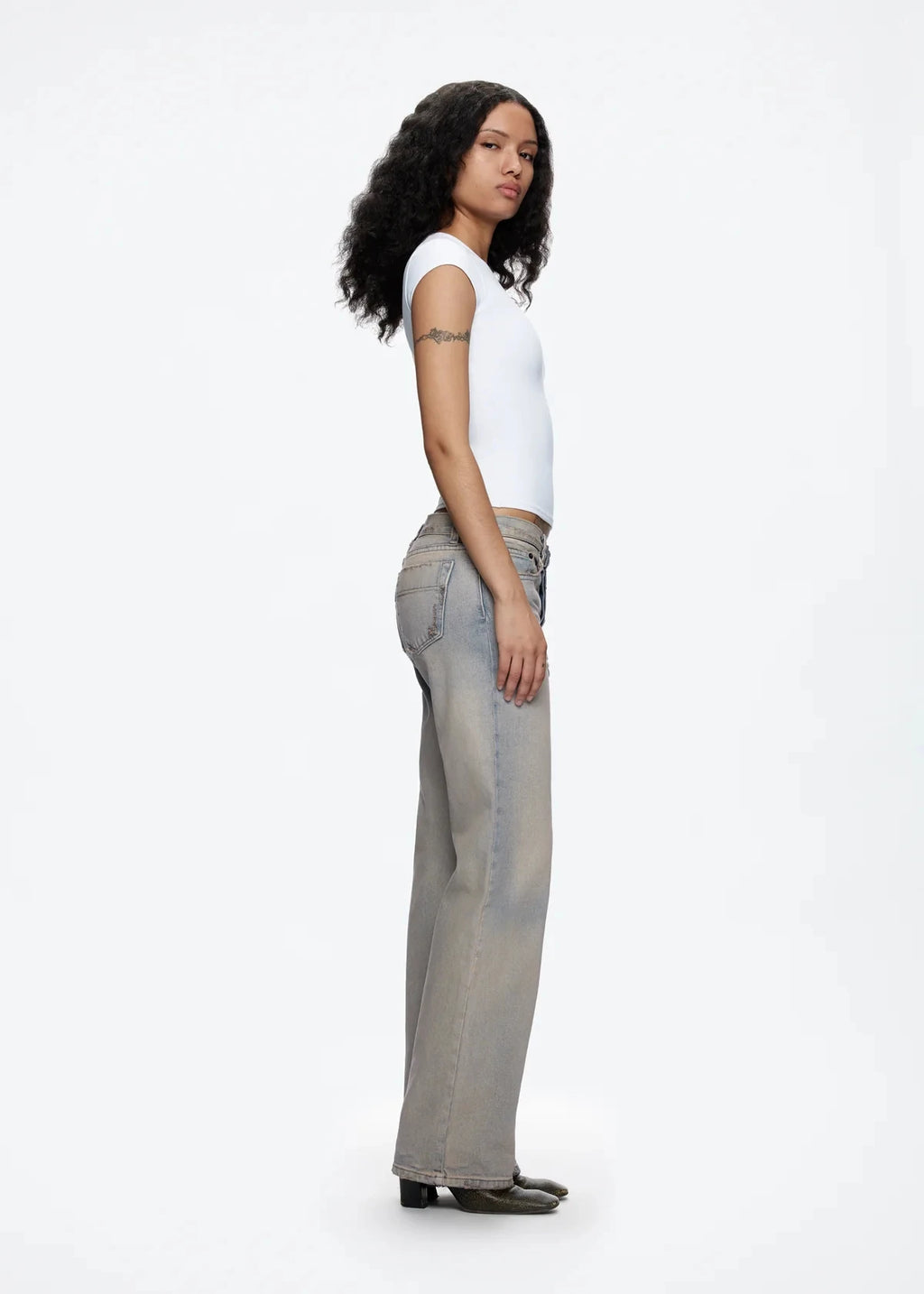 Relaxed Tank Top For Women With Round Neck Soft Comfort Fit Flattering Wear