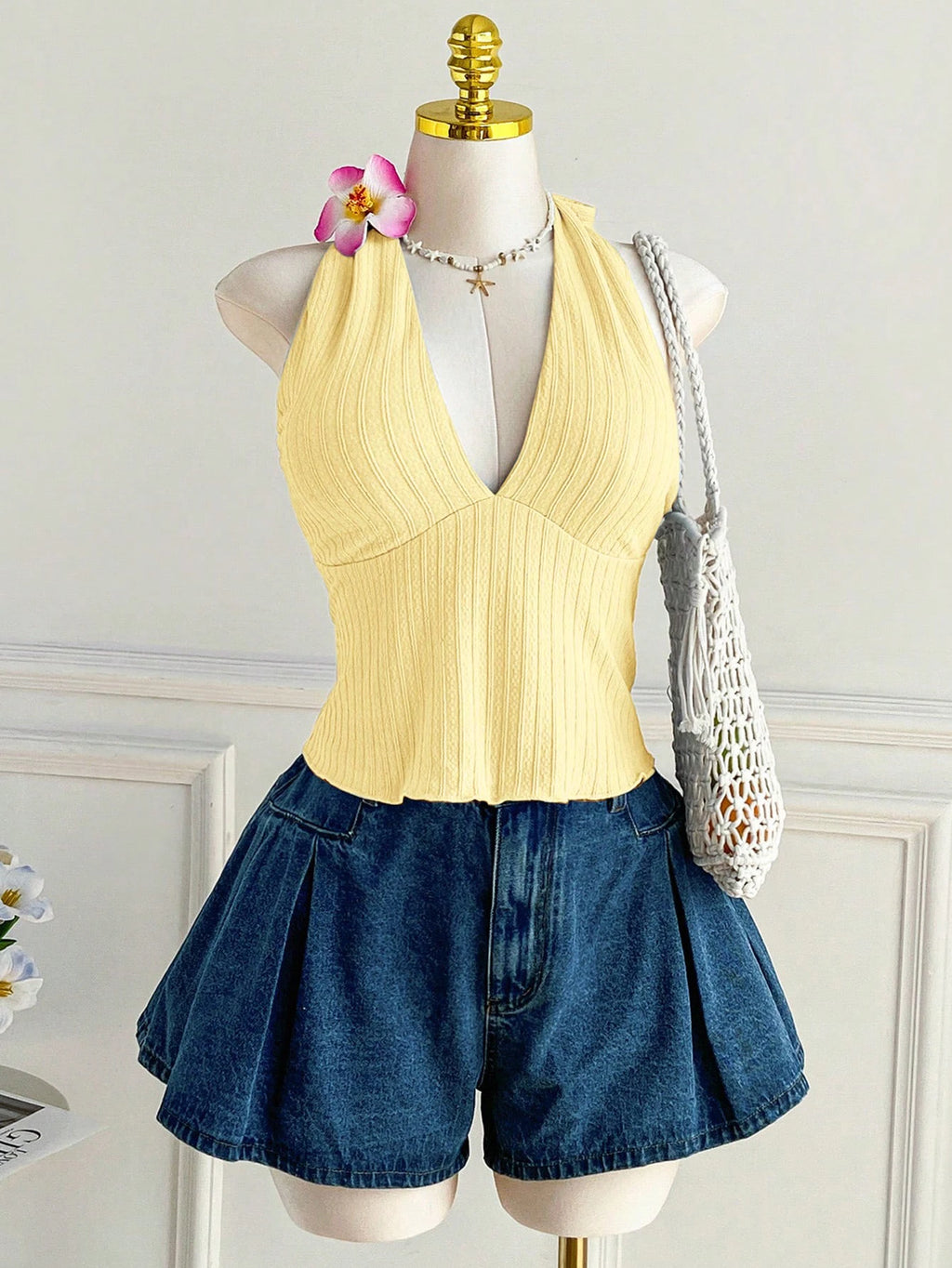 Plus Size Ribbed Halter Cami Top With V Neck And Back Tie Bow