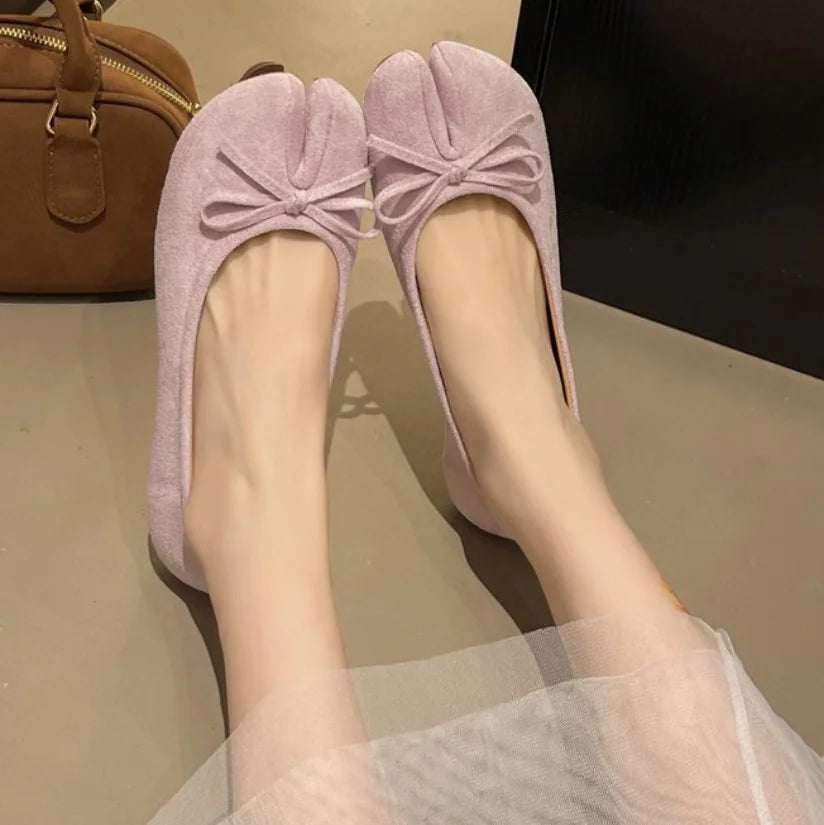Tabi Style Leather Flats For Women Cozy Split Toe Slip On Shoes