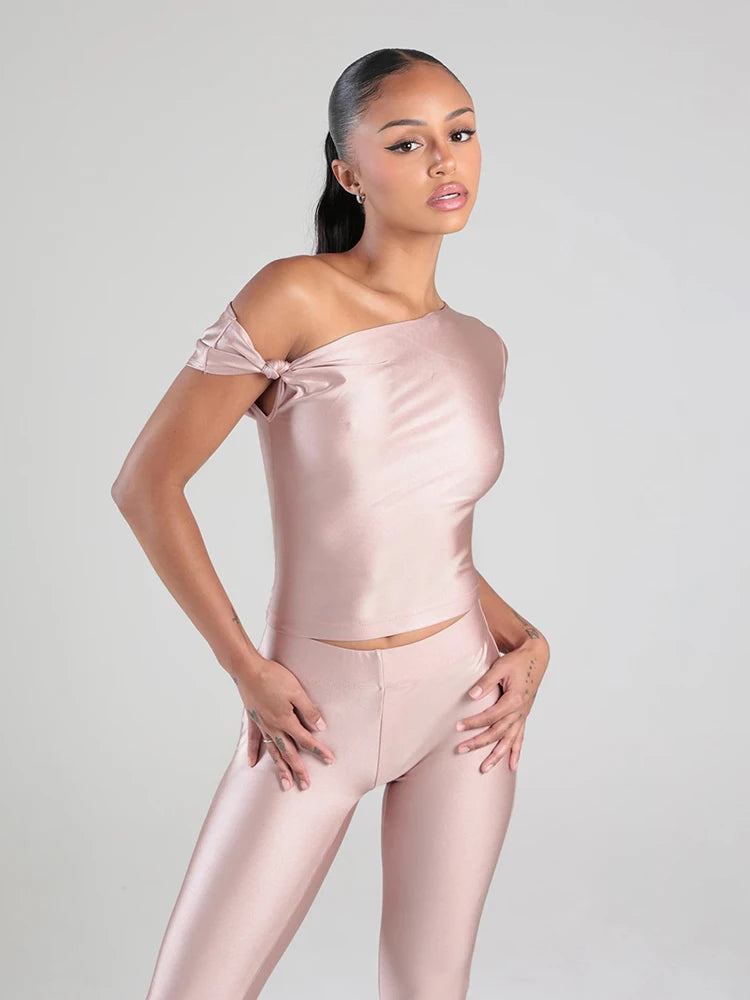 Midnight Knot Crop Top And Capri Set With Diagonal Collar