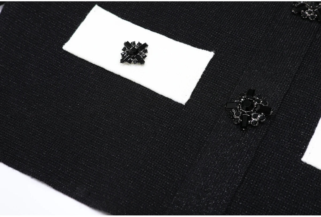Diamond Buckle Knit Top With Elastic Fit Long Sleeve Pullover Round Neck For Women