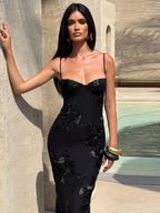 Chic Floral Embroidered Backless Maxi Dress With Low Neck And Crossback