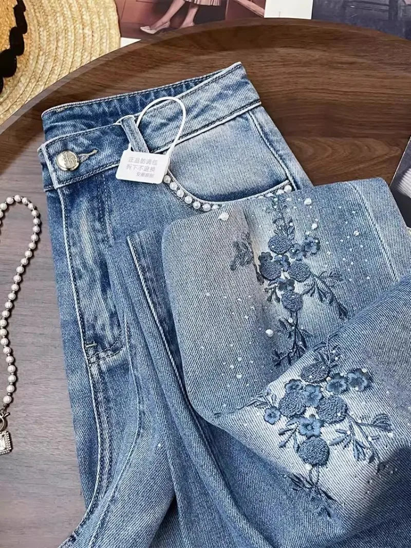 Vintage Embroidered Denim Jeans With High Waist Slim Fit And Beaded Details