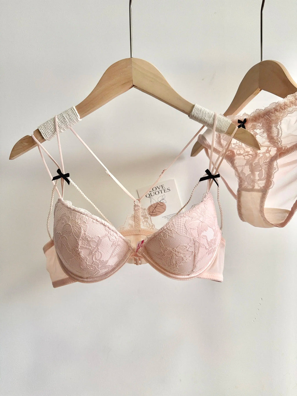 Lace Front Closure Lingerie Set For Women Wirefree Push Up Bra Delicate Straps Lightweight Comfort