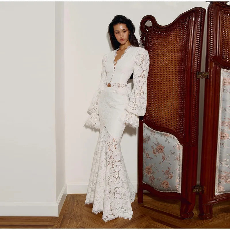 Delicate Lace V-Neck Peplum Top With Flare Sleeves And High Waist Mermaid Hem Elegant Evening Set