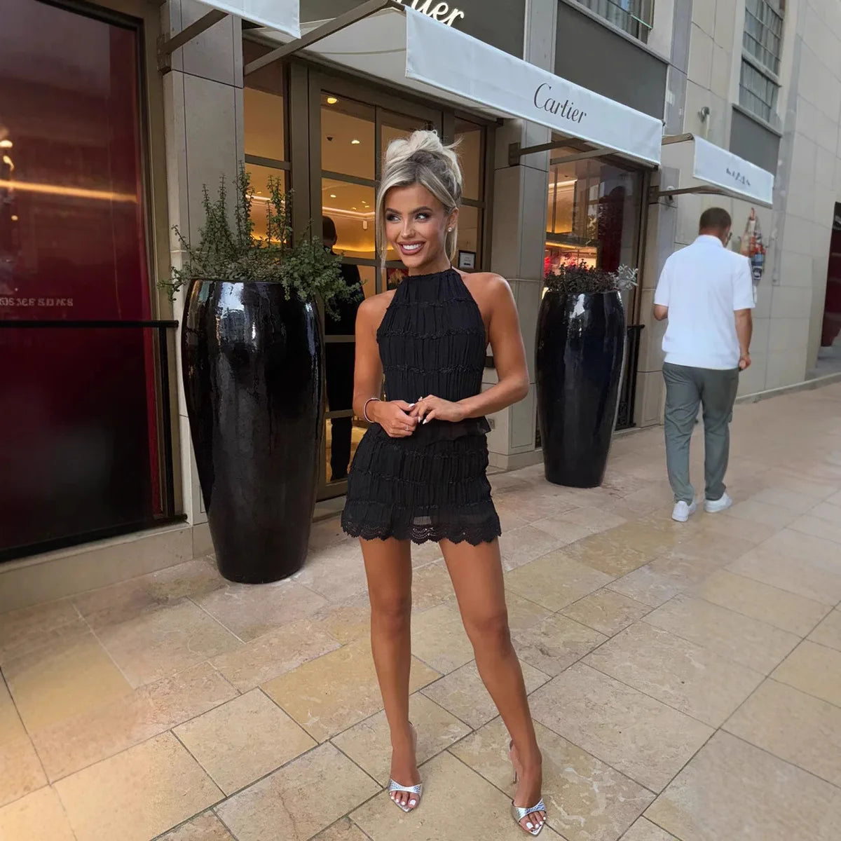 Halter Neck Backless two piece Pleated Skirt Set