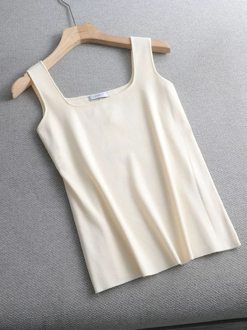 White Knit Tank With U Neck Sleeveless Summer Tee Vintage
