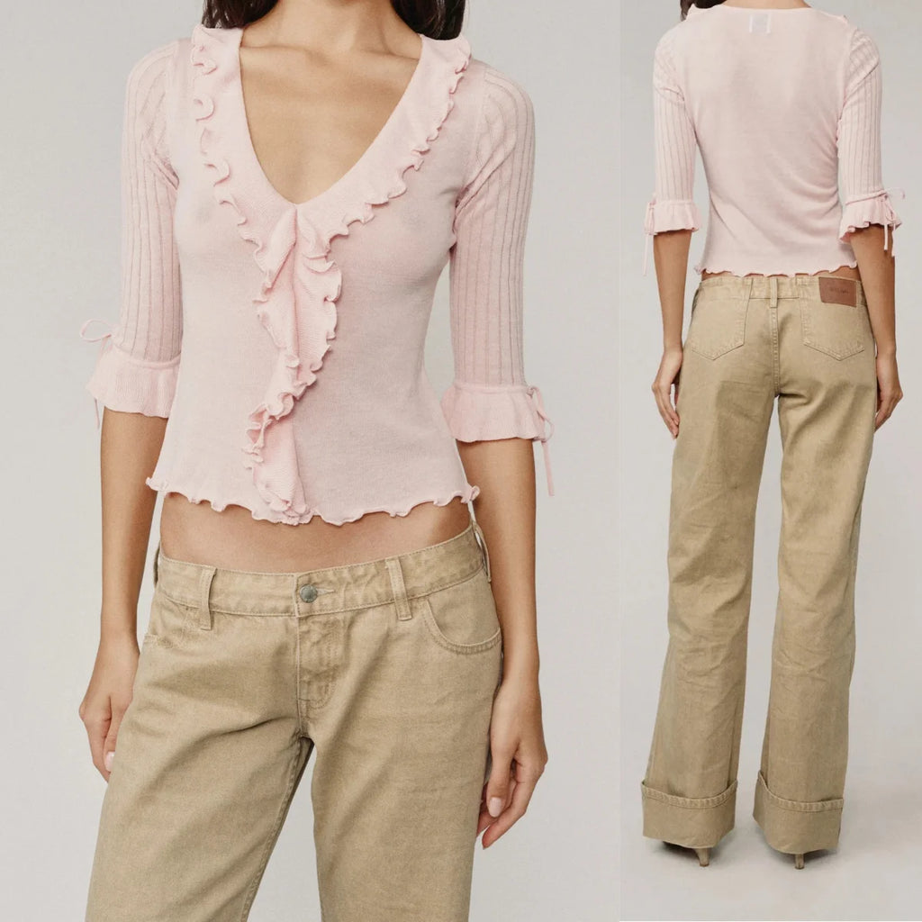 French-Style Ruffled Knit Top With Deep V-Neck Ruched Lace Tie-Up Cuff Short Waist-Exposing Silhouette
