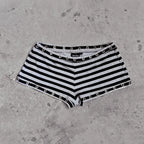 Gothic Vibe Color Blocked Shorts With Streetwear Edge