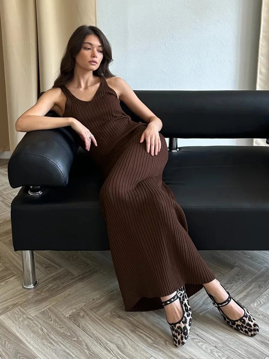 Sleeveless Knitted Dress With Wide Shoulder Straps Inner Long Skirt