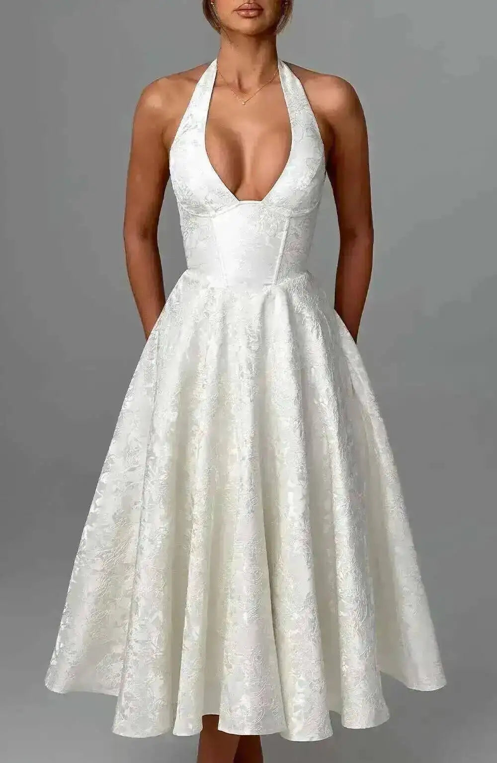 Backless Halter Evening Dress With Lace Jacquard For Elegant Special Occasions