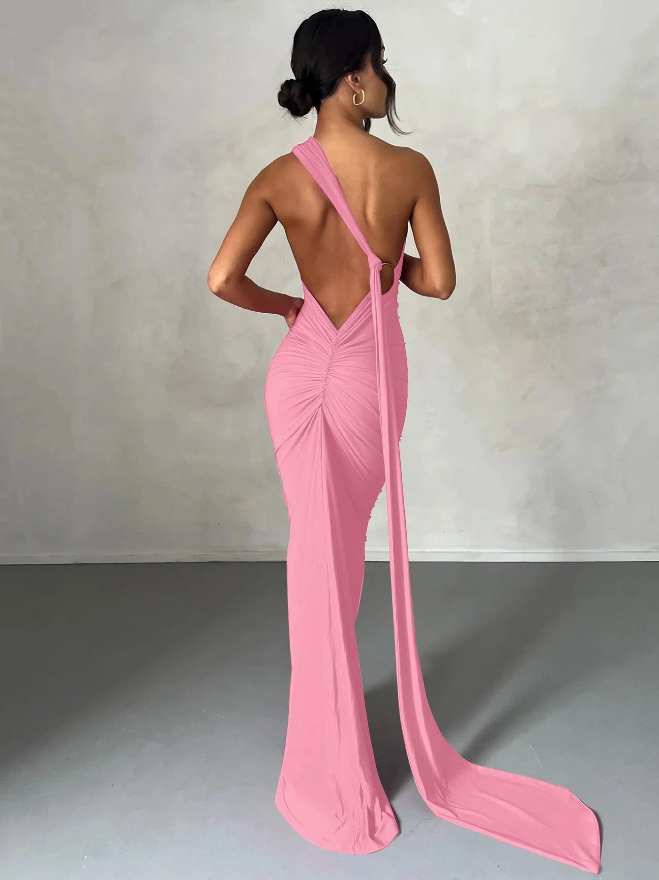 One Shoulder Backless Ruched Slim Long Dress