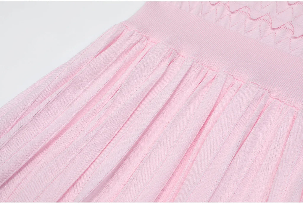 Knit Maxi Dress With Short Sleeve Hollow Detailing And Pleated Skirt