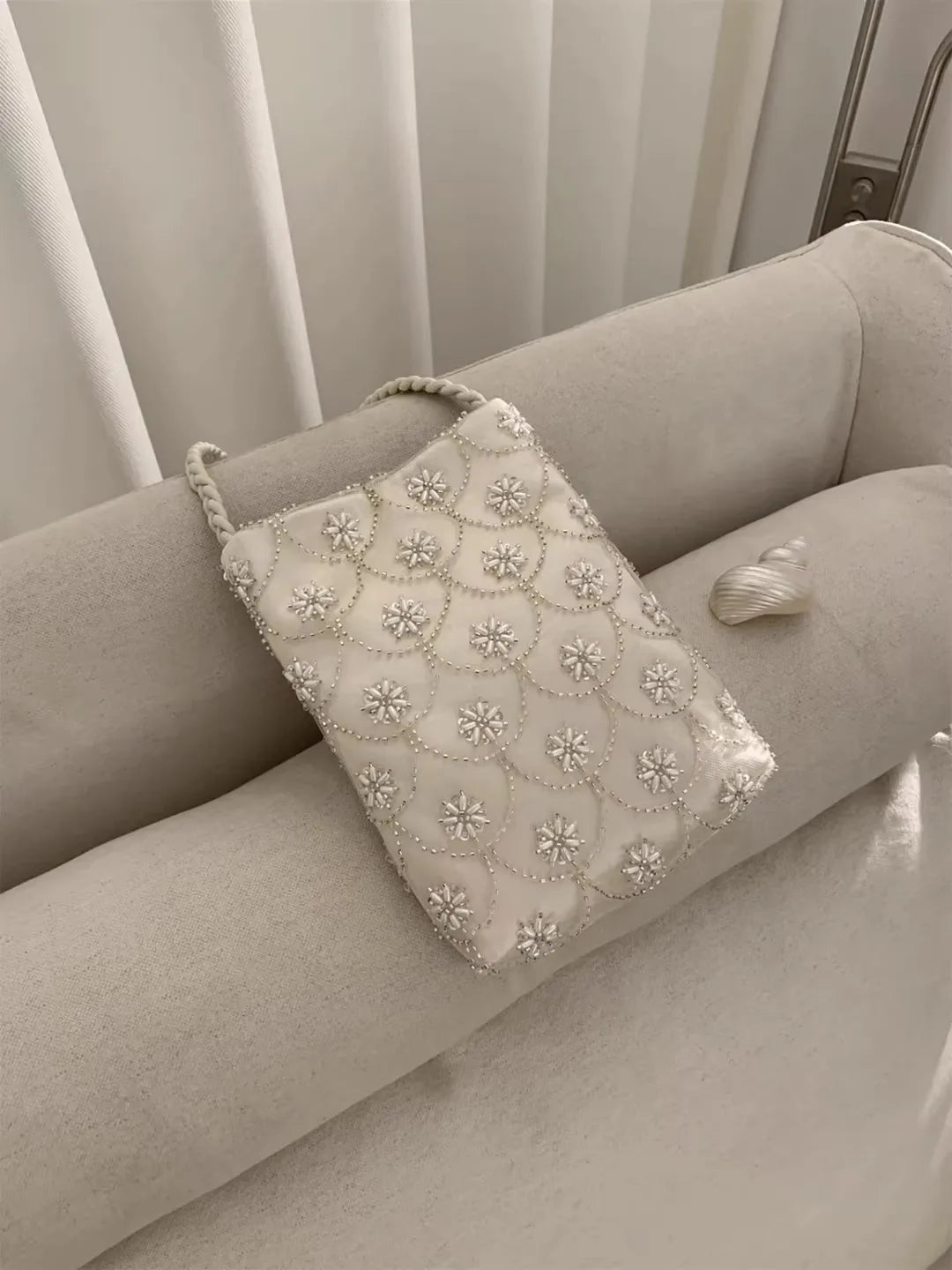 Sweet And Elegant Beaded Embroidered Party Bag With Delicate Shoulder Crossbody Strap