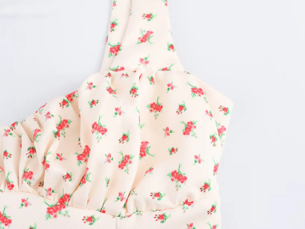 Sweet Floral Waist Slim Fit Suspender Playful Chic Mini