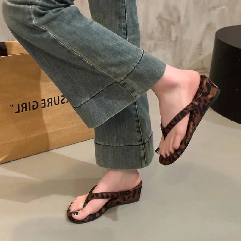 Women Slides With Non Slip Grip Clip Toe Comfort Elevated Street Style