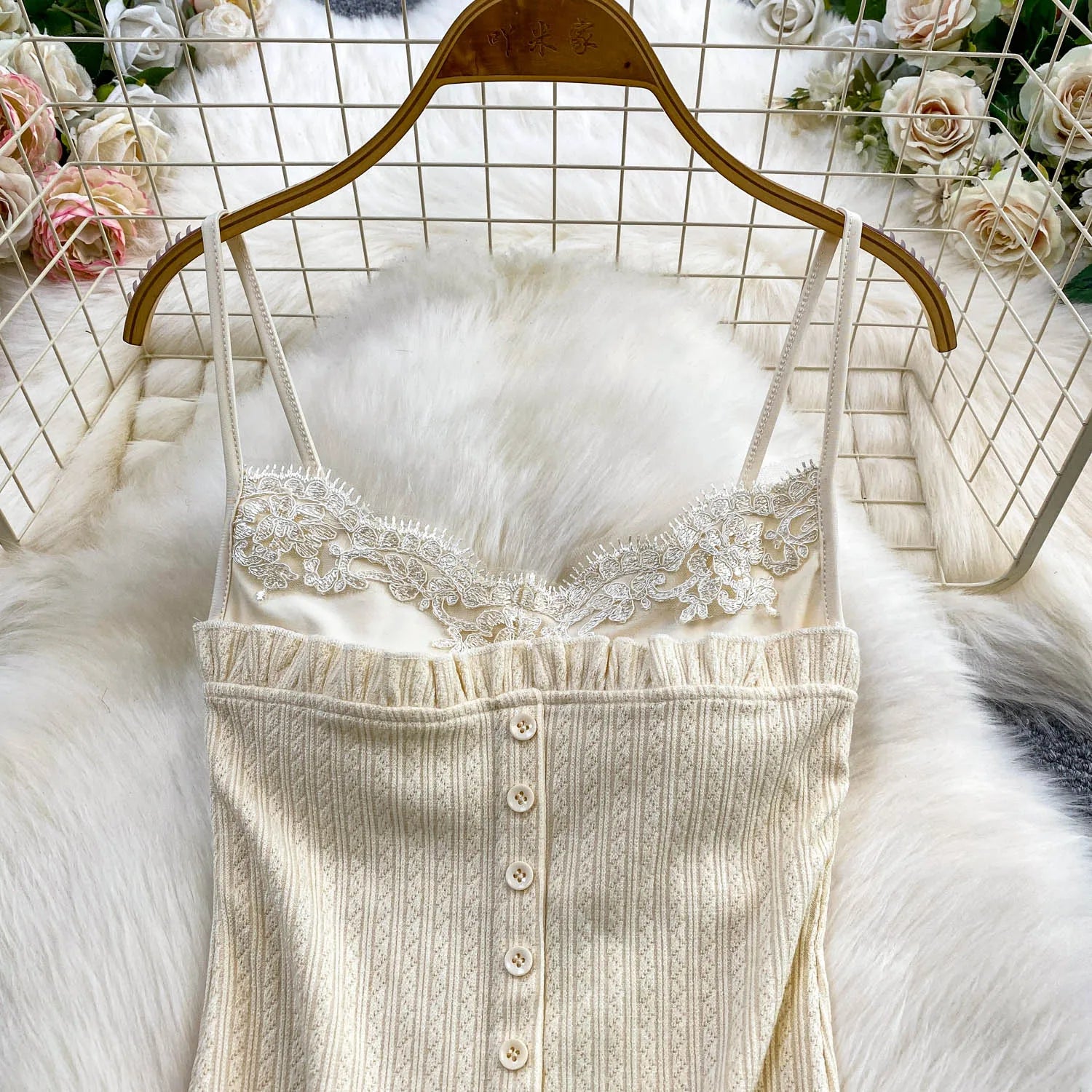 Sexy Basic Knit Lace Crop Top