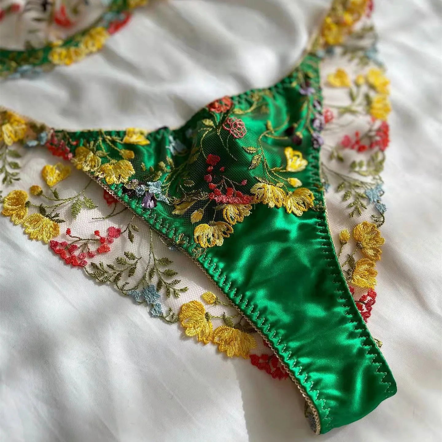 Countryside Embroidered Lingerie Set With Floral Patchwork Bra And Panty Details