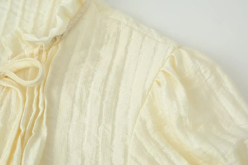 Lightweight Blouse With Puff Sleeves Tie Neck Ruffle Collar Retro Style