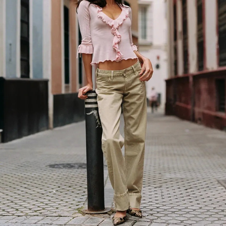 French-Style Ruffled Knit Top With Deep V-Neck Ruched Lace Tie-Up Cuff Short Waist-Exposing Silhouette