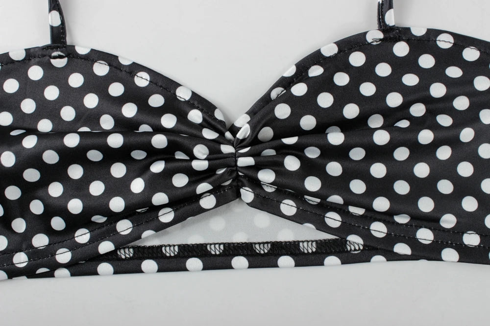 Sexy Polka Dot Night Out Set With Strapless Crop Top And Capri Pants