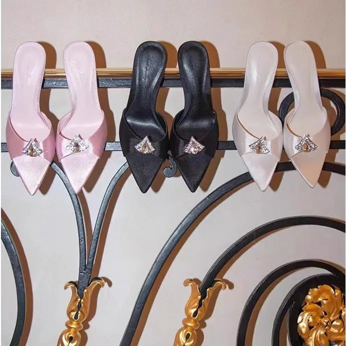 Elegant Crystal Pointed Toe Slippers