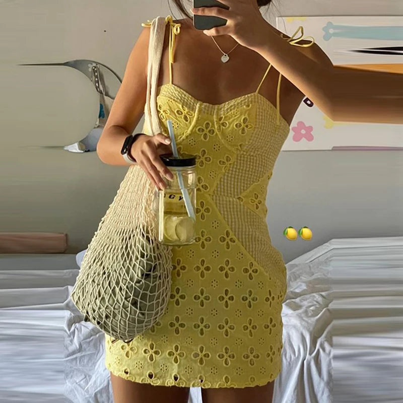 Vintage Boho Yellow Floral Mini Dress With Tie Front Straps Backless Cutout