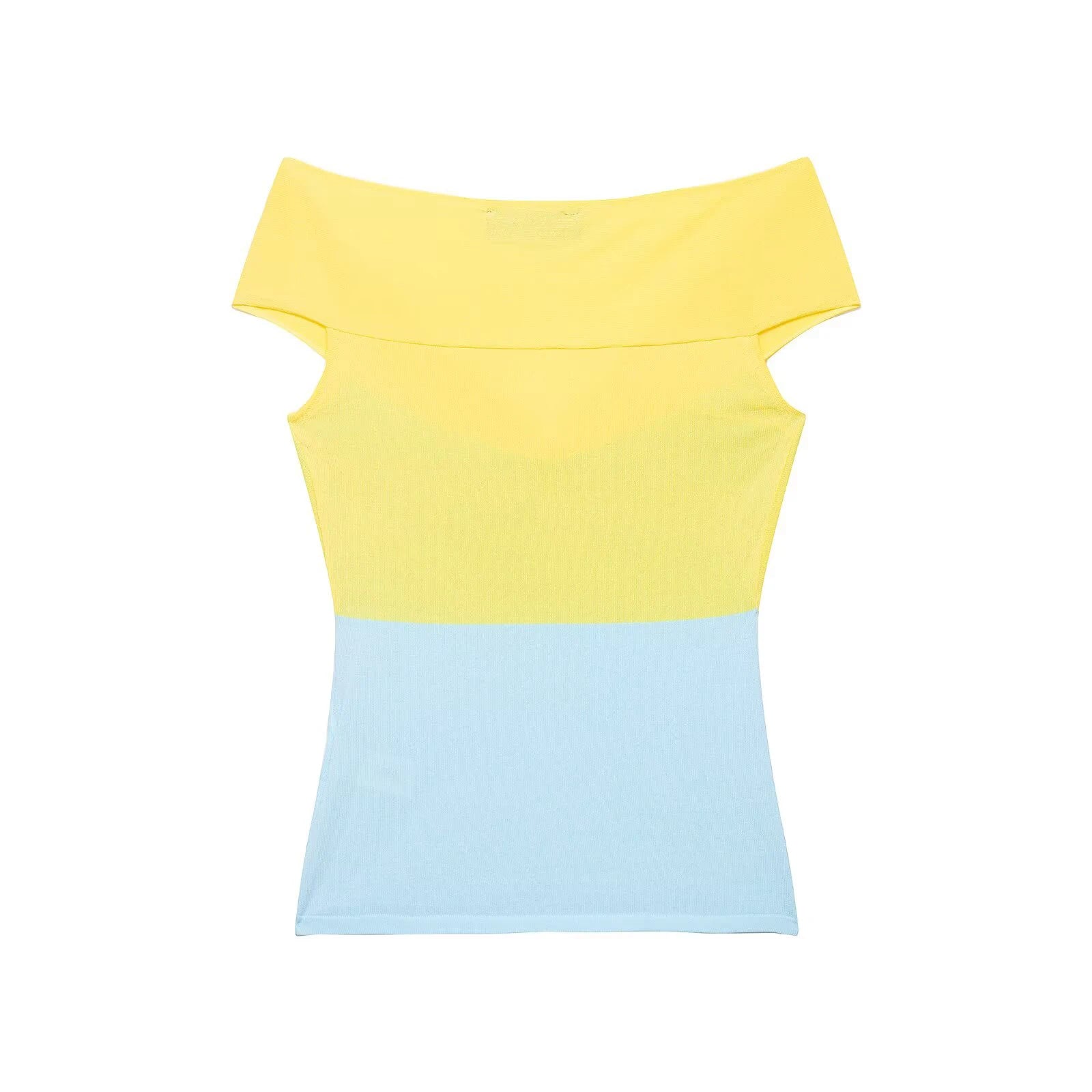Breeze Knit Top With Knot Detail For A Silky Slim Fit