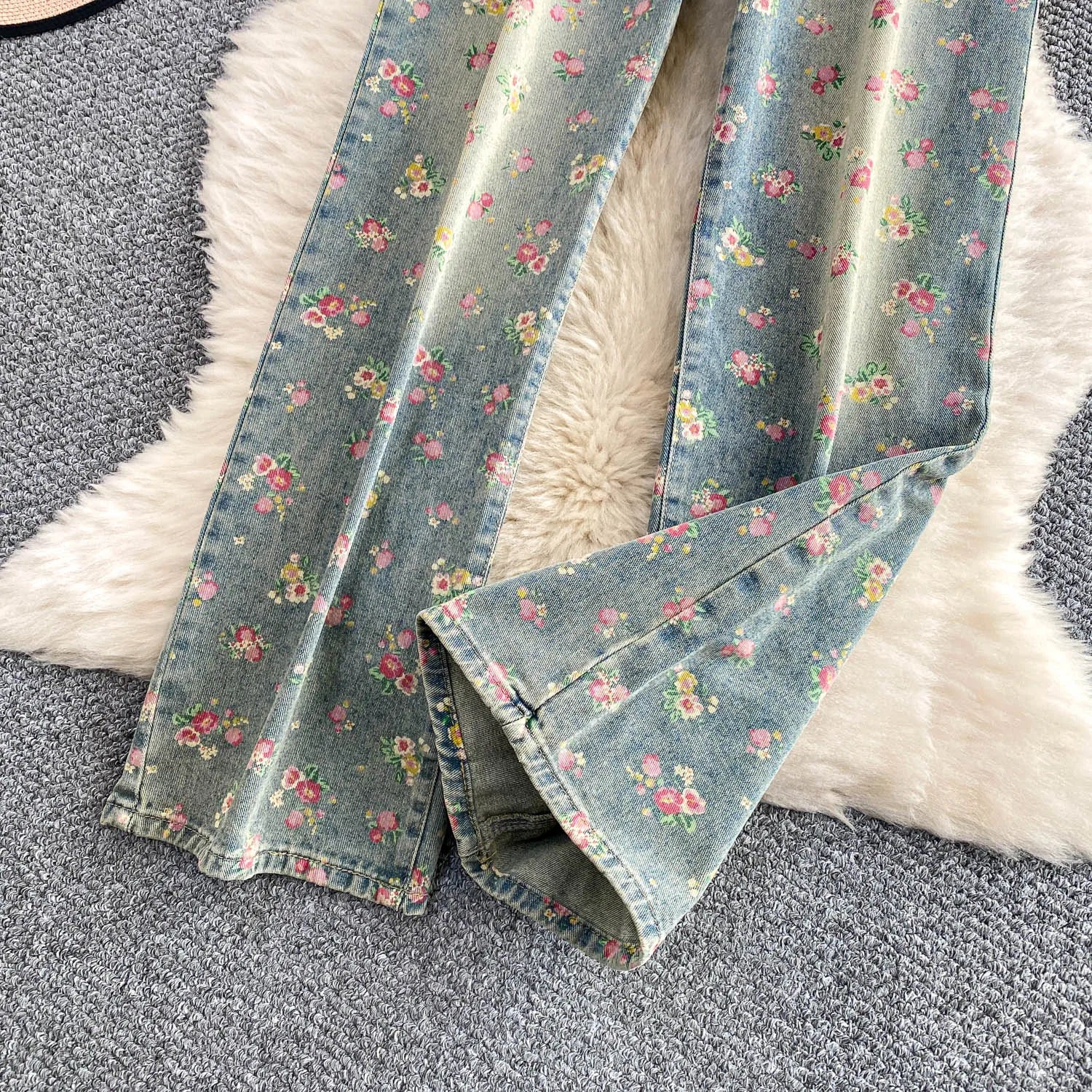 Floral Dream Denim Pants With Wide Leg Silhouette And High Waist
