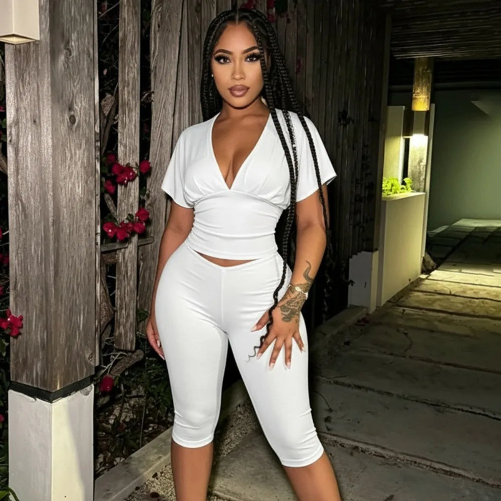 Two Piece Solid Color Set With Deep V Neck Ruched Crop Top And Capri Pants