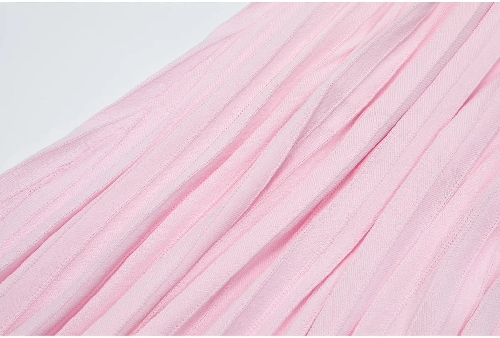 Knit Maxi Dress With Short Sleeve Hollow Detailing And Pleated Skirt