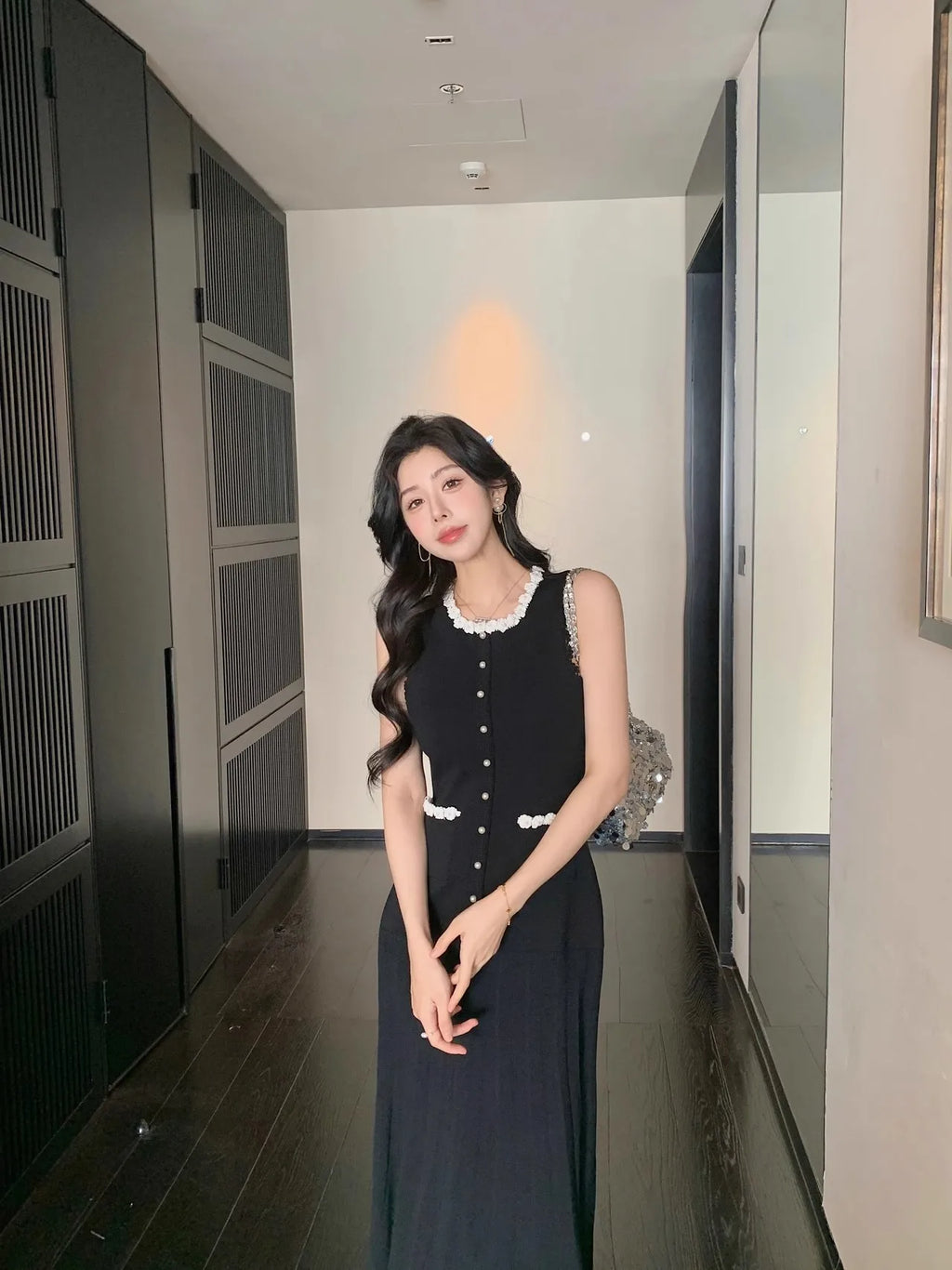 Floral Pearl Knit Maxi Dress Sleeveless O-Neck With Pleated Details