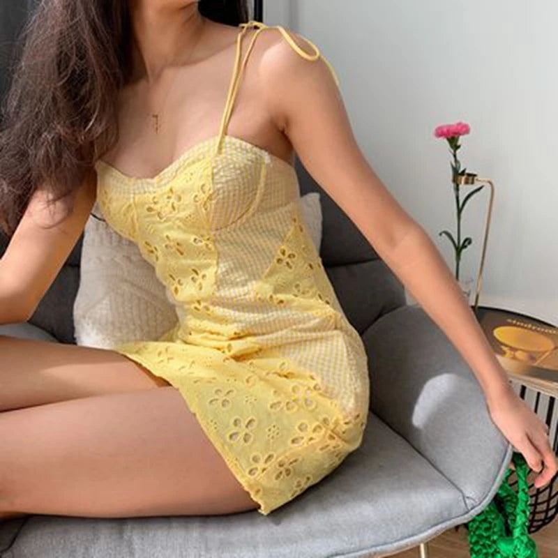 Vintage Boho Yellow Floral Mini Dress With Tie Front Straps Backless Cutout